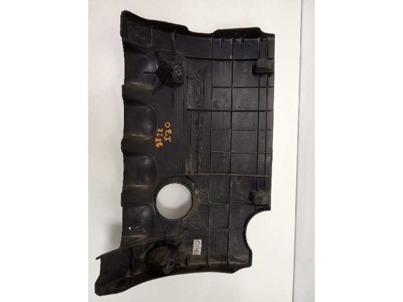 Recambio de tapa motor para hyundai i30 classic gls referencia OEM IAM 292402B031  