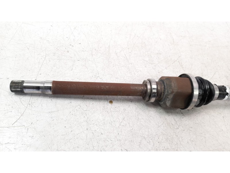 Recambio de transmision delantera derecha para peugeot 308 referencia OEM IAM 9670725580 T39109 P1517