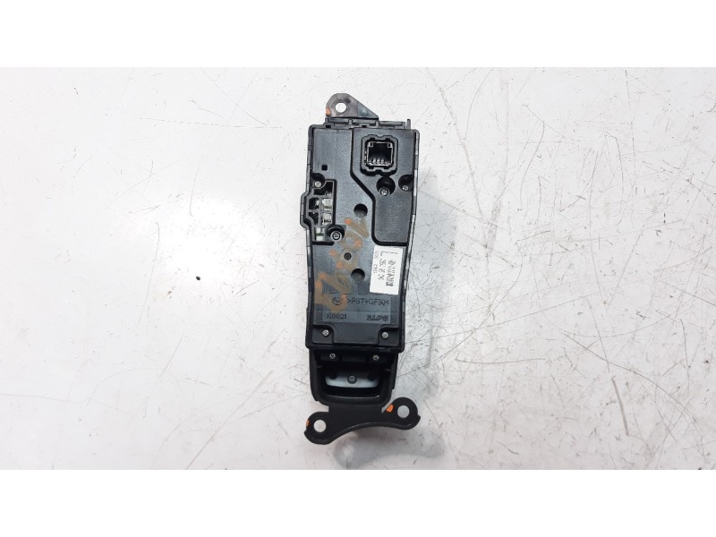 Recambio de mando multifuncion para mazda 2 lim. () 1.5 16v cat referencia OEM IAM DB5J66CM0  