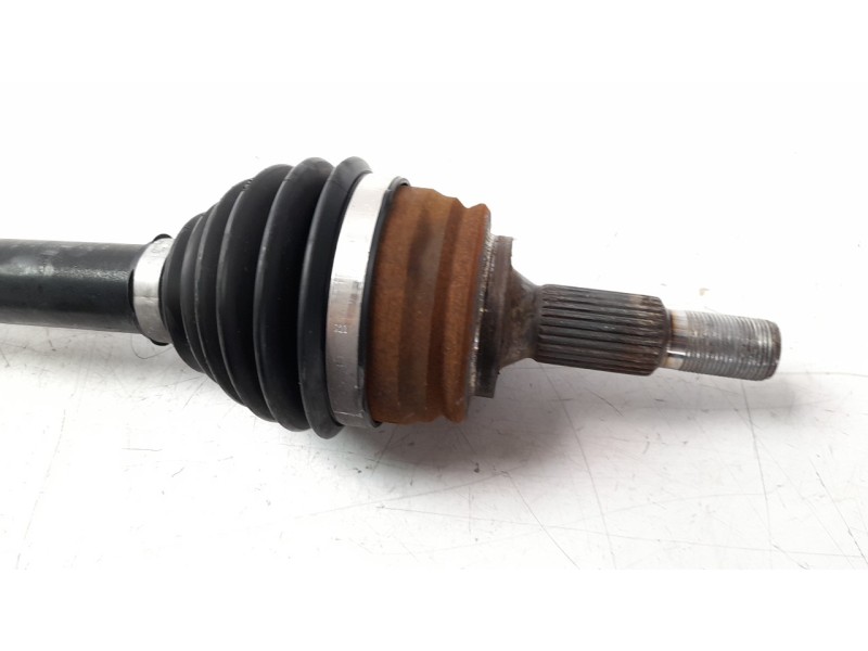 Recambio de transmision delantera derecha para peugeot 308 referencia OEM IAM 9670725580 T39109 P1517