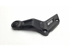 Recambio de estribo para yamaha mt-07 referencia OEM IAM 1WS274531000   2