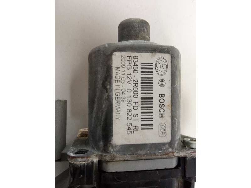 Recambio de motor elevalunas trasero izquierdo para hyundai i30 classic gls referencia OEM IAM 834502R000  