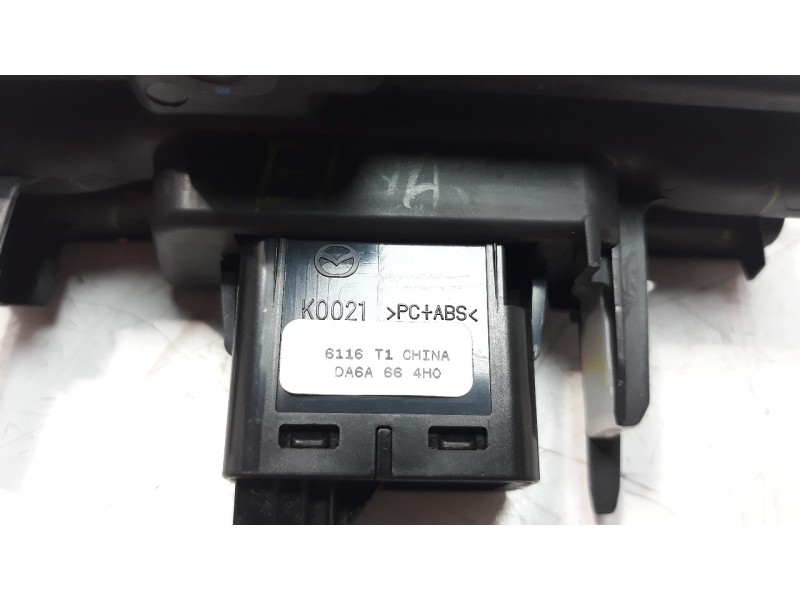 Recambio de warning para mazda 2 lim. () 1.5 16v cat referencia OEM IAM DA6A664H0  