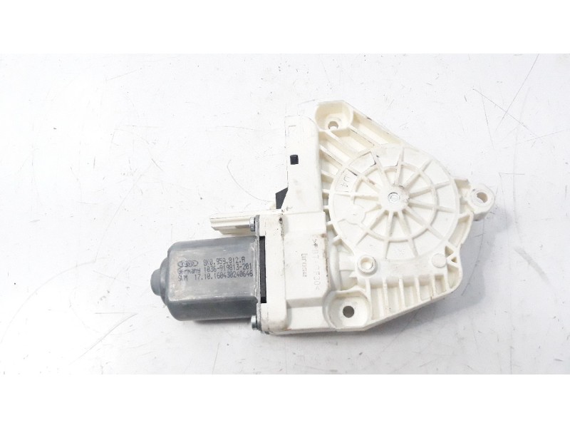 Recambio de motor elevalunas trasero izquierdo para audi a1 sportback (8xf) attraction referencia OEM IAM 8K0959812A  
