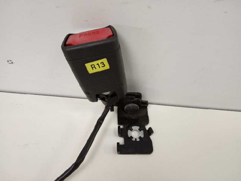 Recambio de cinturon seguridad trasero derecho para hyundai i30 classic gls referencia OEM IAM   