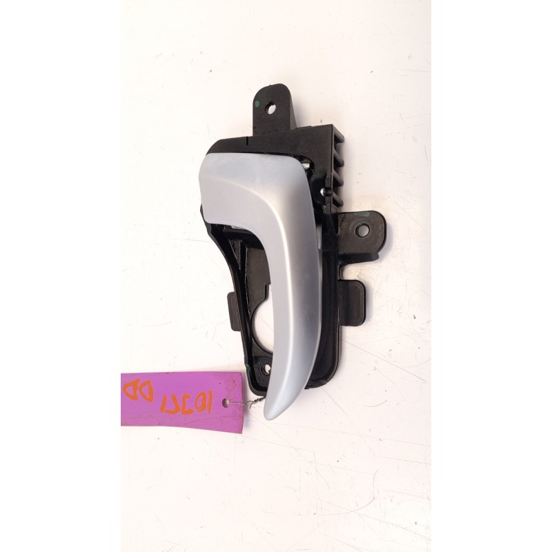 Recambio de maneta interior delantera derecha para hyundai i30 (gd) 1.4 crdi cat referencia OEM IAM 82623GD000  