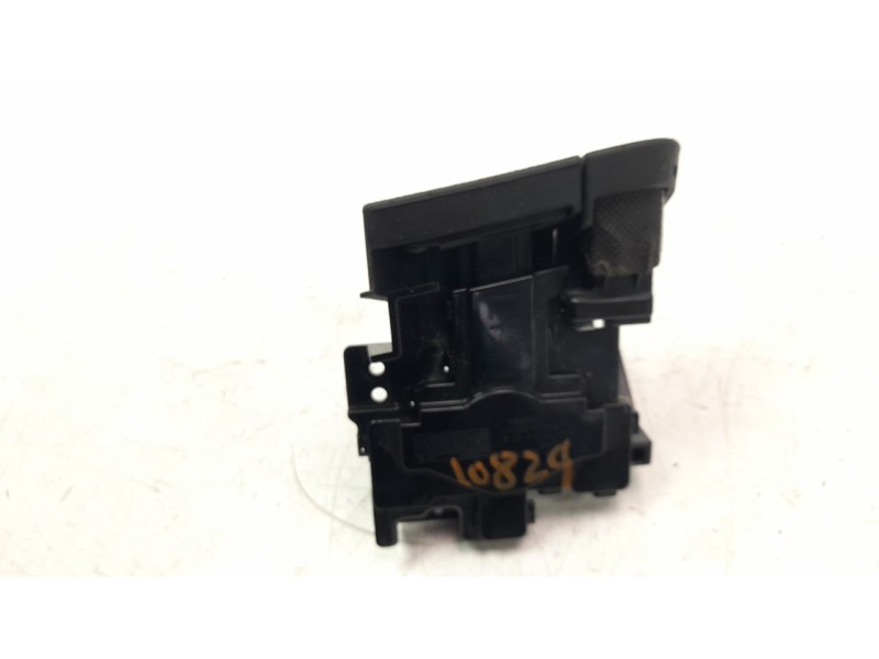 Recambio de guantera para hyundai i40 1.7 crdi cat referencia OEM IAM 845503Z000  