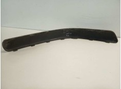 Recambio de molduras traseras para volkswagen golf iv berlina (1j1) referencia OEM IAM 1J6807792 107232117 VG0341253 2