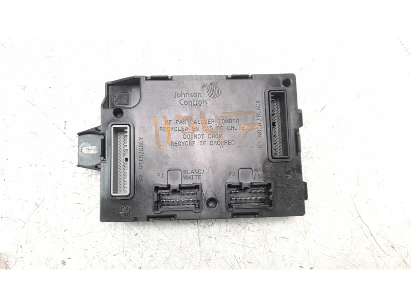 Recambio de modulo electronico para renault captur limited referencia OEM IAM 284B14456R  