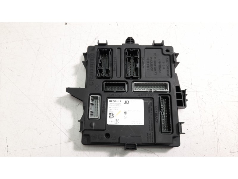 Recambio de modulo electronico para renault captur ii 1.3 tce referencia OEM IAM 284B13925R  