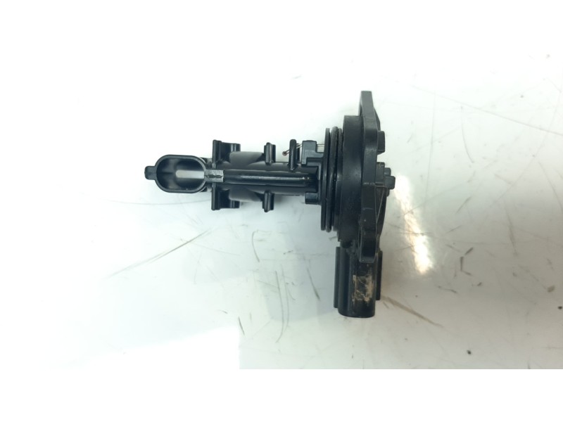 Recambio de caudalimetro para toyota rav4 hybrid 4x2 advance referencia OEM IAM 2220475040  