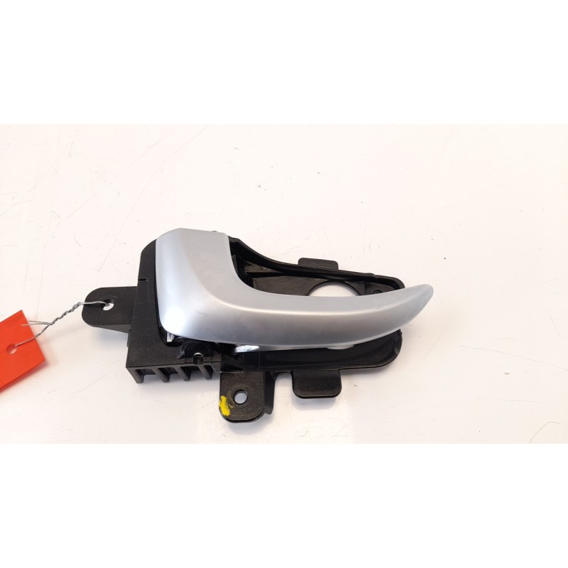 Recambio de maneta interior trasera izquierda para hyundai i30 (gd) 1.4 crdi cat referencia OEM IAM 82613GD000  