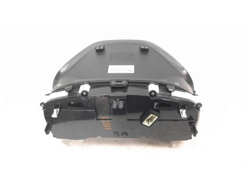 Recambio de cuadro instrumentos para opel corsa f 1.2 referencia OEM IAM 9831576180  