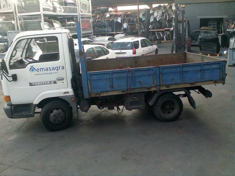 nissan cabstar e del año 2000