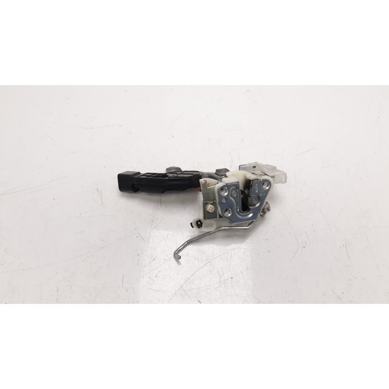 Recambio de cerradura puerta delantera derecha para toyota aygo (kgb/wnb) 1.0 cat referencia OEM IAM 693100H010  