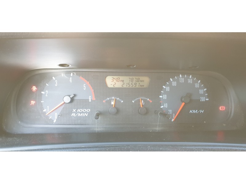 nissan terrano/terrano.ii (r20) del año 2002
