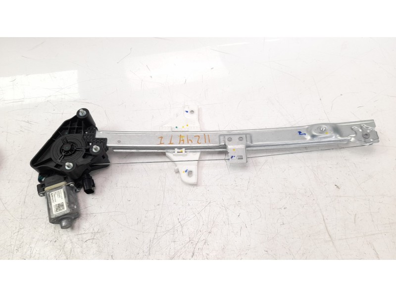 Recambio de elevalunas trasero izquierdo para hyundai i20 active 1.0 tgdi cat referencia OEM IAM 83450Q0000  