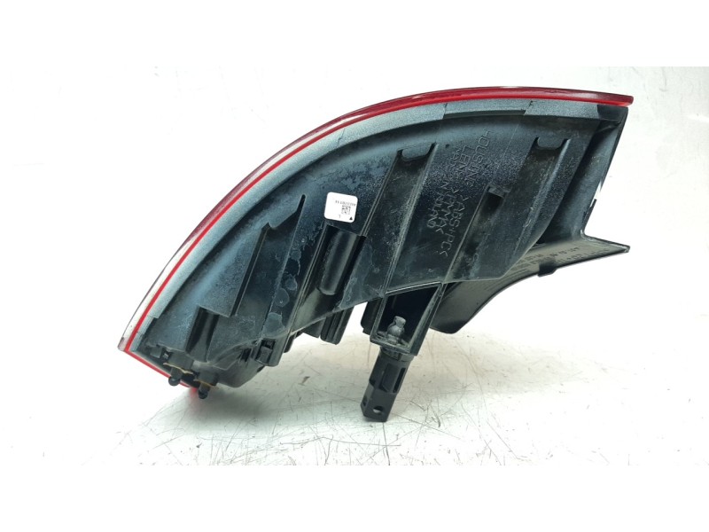 Recambio de piloto trasero izquierdo para audi a3 sportback (8va) attraction referencia OEM IAM 8V3945095B 104LLI002 