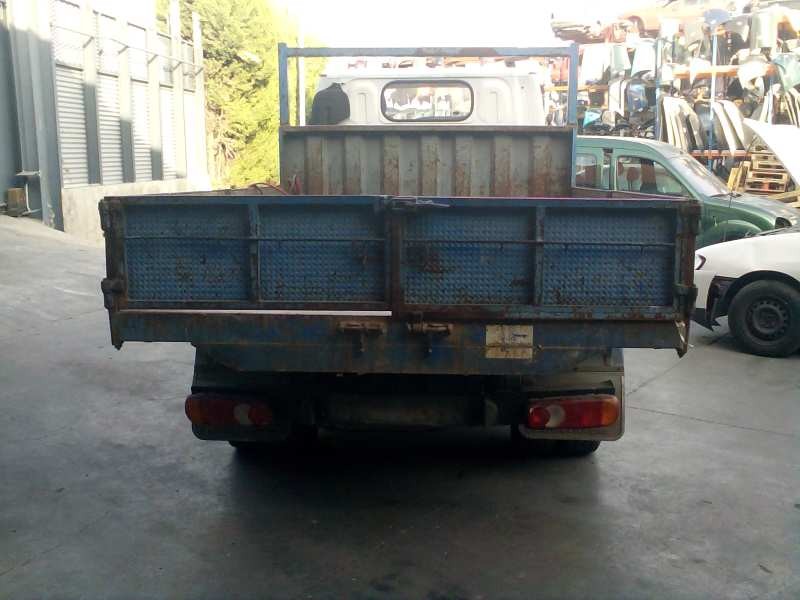 nissan cabstar e del año 2000