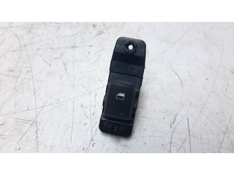 Recambio de mando elevalunas trasero izquierdo para hyundai kona referencia OEM IAM 3K552B1200 93581J9000 