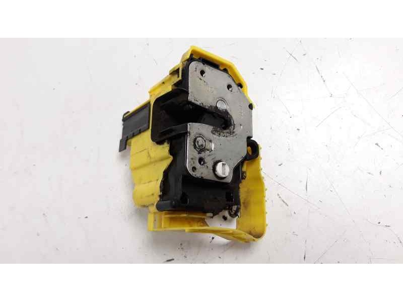 Recambio de cerradura puerta trasera derecha para peugeot bipper básico referencia OEM IAM 1365305080  