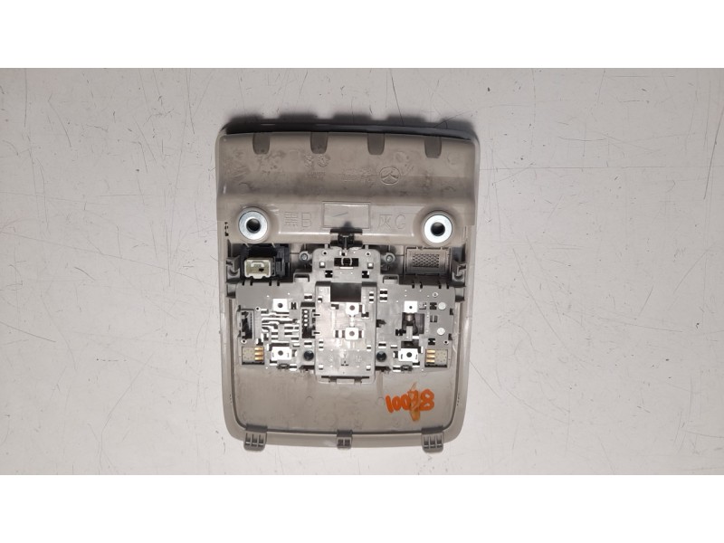 Recambio de luz interior para mazda 3 lim. () luxury referencia OEM IAM KD4569971  