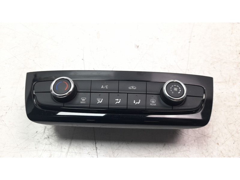 Recambio de mando climatizador para opel corsa f 1.2 referencia OEM IAM 39185221  