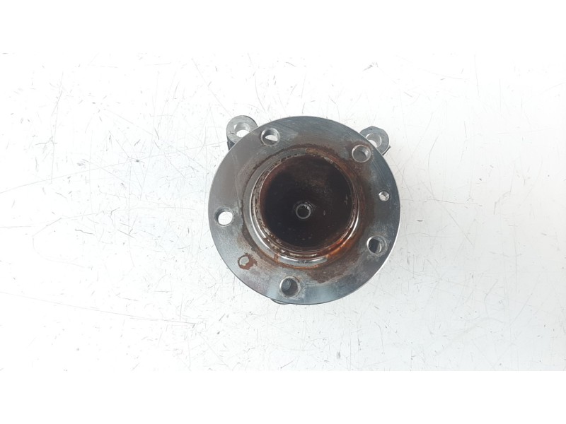 Recambio de mangueta trasera derecha para peugeot 308 1.2 12v e-thp referencia OEM IAM 712442  