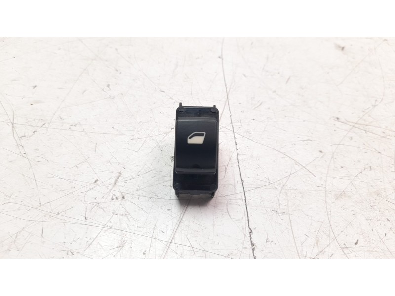 Recambio de mando elevalunas trasero derecho para opel corsa f 1.2 referencia OEM IAM 98044803ZD  