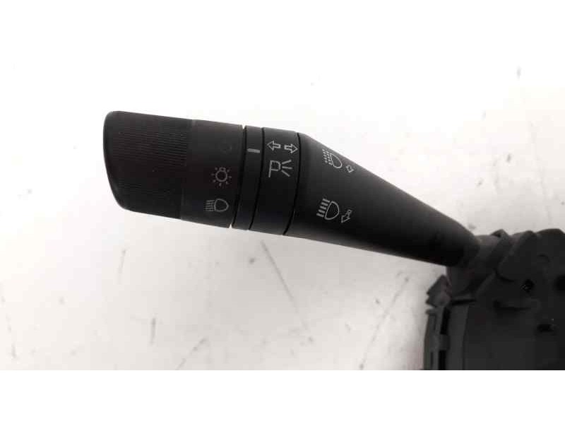 Recambio de mando multifuncion para peugeot bipper básico referencia OEM IAM 7355317840  