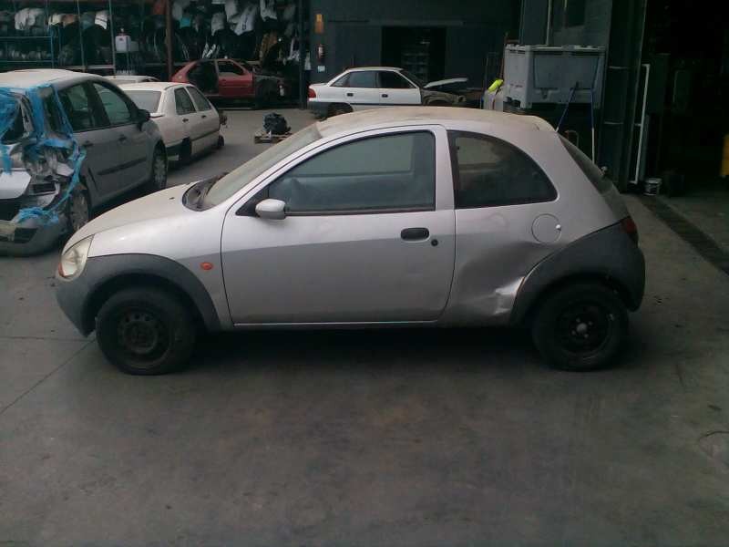 ford ka (ccq) del año 2002