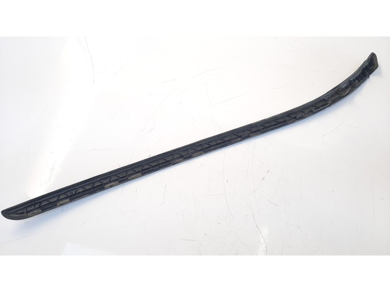 Recambio de moldura para citroen c4 lim. 1.2 12v e-thp referencia OEM IAM 9687124680  