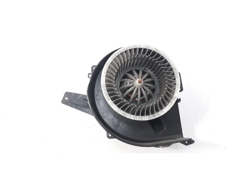 Recambio de ventilador calefaccion para audi a1 sportback (8xf) attraction referencia OEM IAM 6R1819015A  