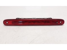 PILOTO TRASERO CENTRAL 211009C 