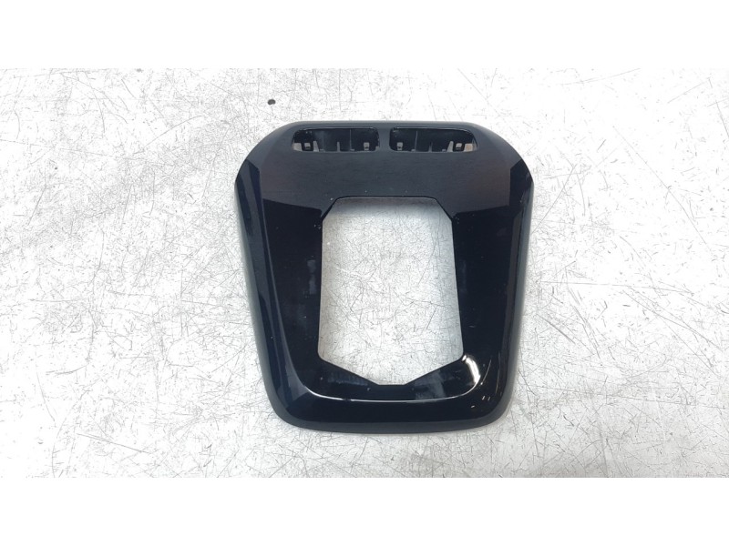 Recambio de moldura para opel corsa f ultimate referencia OEM IAM 98295402XU  