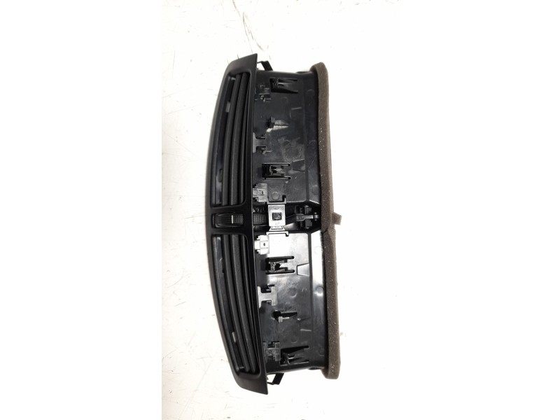 Recambio de rejilla aireadora para ford kuga (cbs) 2.0 tdci cat referencia OEM IAM 1738289 1738289 