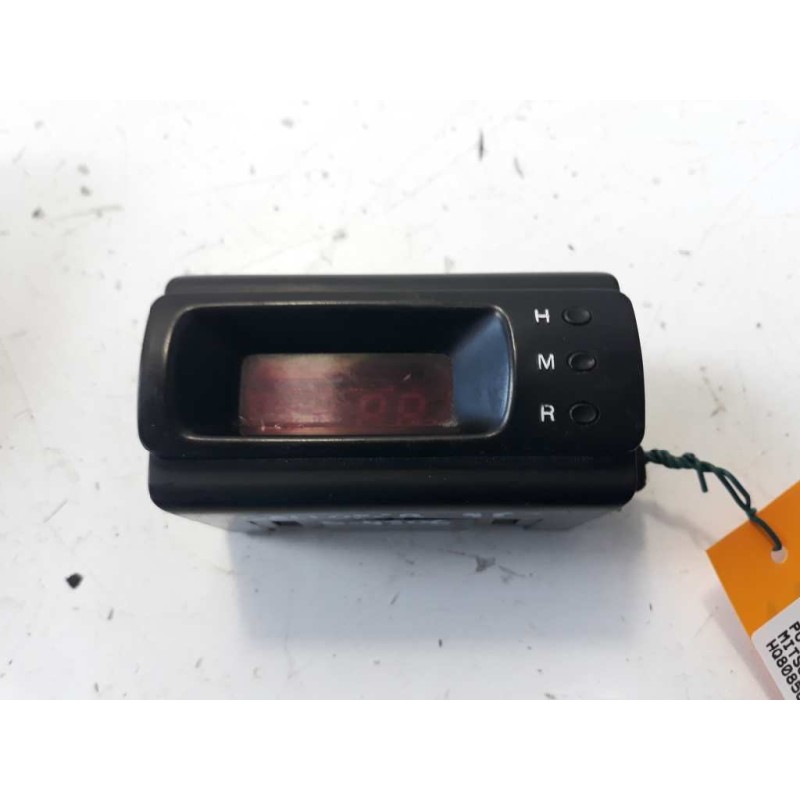 Recambio de pantalla multifuncion para mitsubishi galloper (hyundai) 2.5 td cat referencia OEM IAM HQ808560  