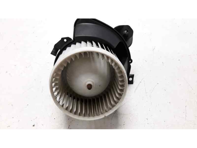 Recambio de ventilador calefaccion para peugeot bipper básico referencia OEM IAM 50773100  