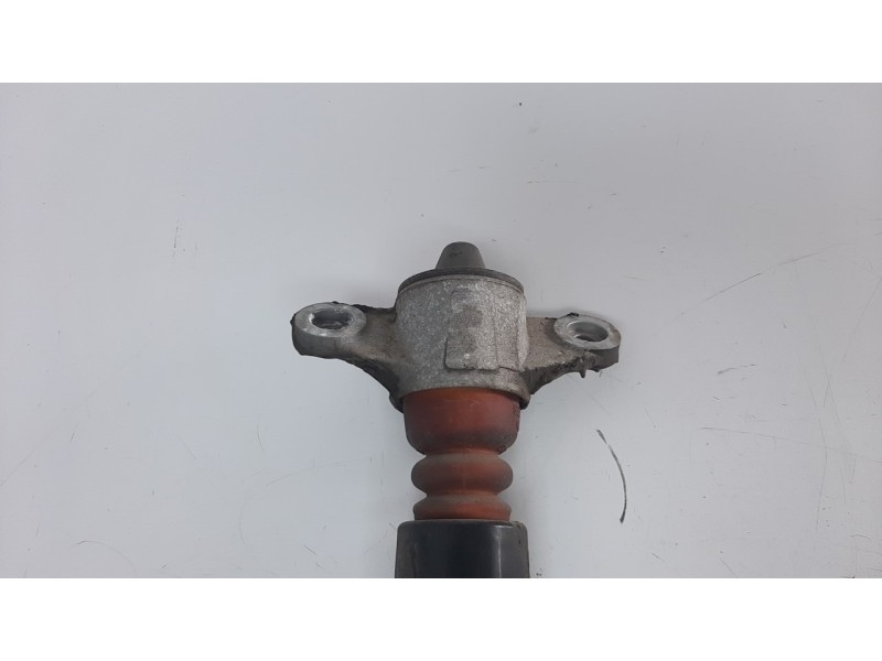 Recambio de amortiguador trasero derecho para kia niro referencia OEM IAM 55300G5200  