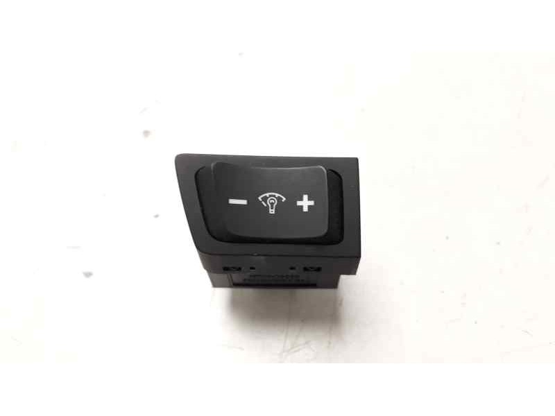 Recambio de interruptor para hyundai ix35 comfort 2wd referencia OEM IAM 937002S300  