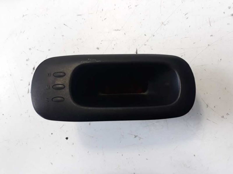 Recambio de pantalla multifuncion para mitsubishi santamo (hyundai) santamo confort referencia OEM IAM 95900M2000  