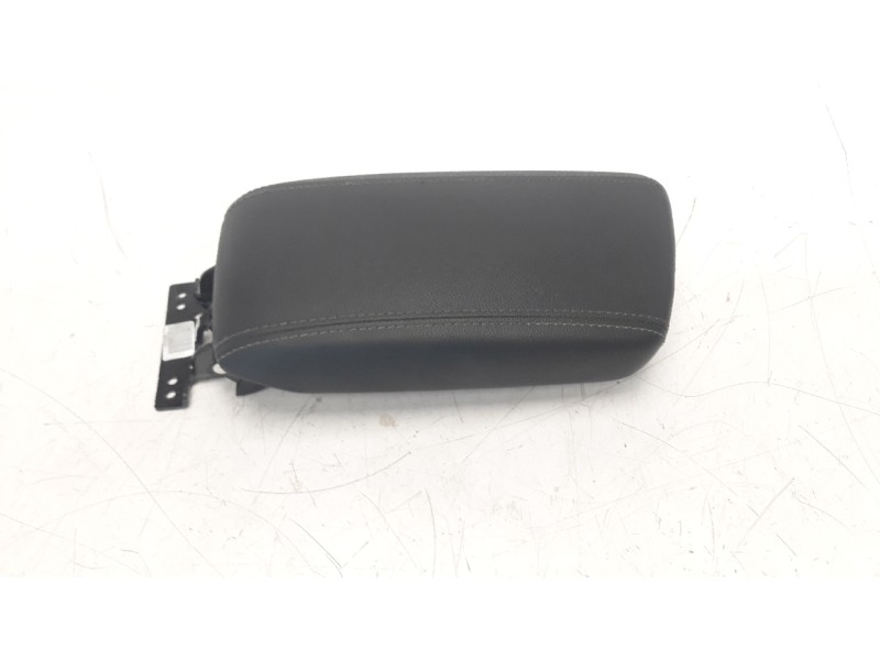 Recambio de apoyabrazos central para kia niro referencia OEM IAM 84660G5000CN1  