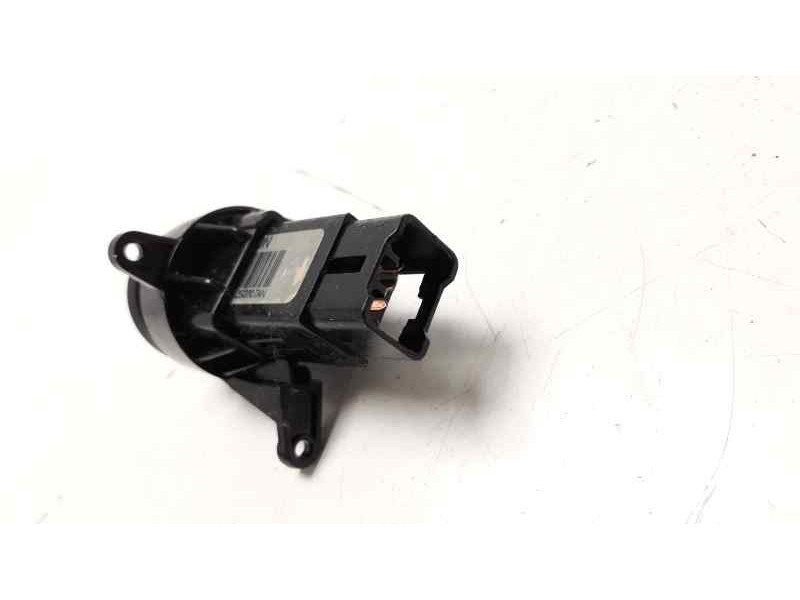 Recambio de interruptor para hyundai ix35 comfort 2wd referencia OEM IAM 937802S000  