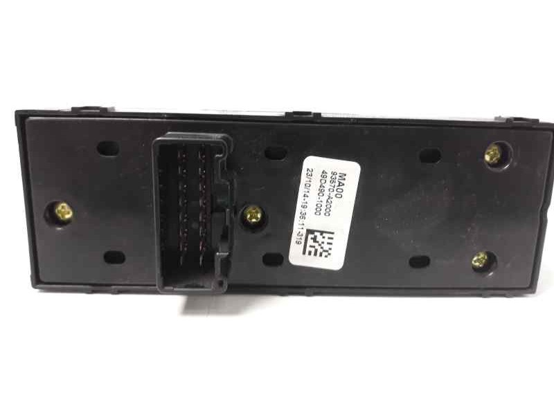 Recambio de mando elevalunas delantero izquierdo para kia cee´d drive referencia OEM IAM 93570A200 49D4901000 