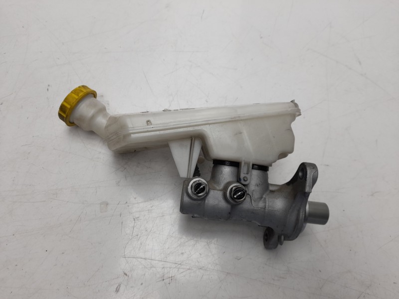 Recambio de bomba freno para citroen ds3 design referencia OEM IAM 32069245 4780 
