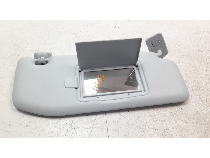 Recambio de parasol derecho para opel corsa f 1.2 referencia OEM IAM 98100807PR  