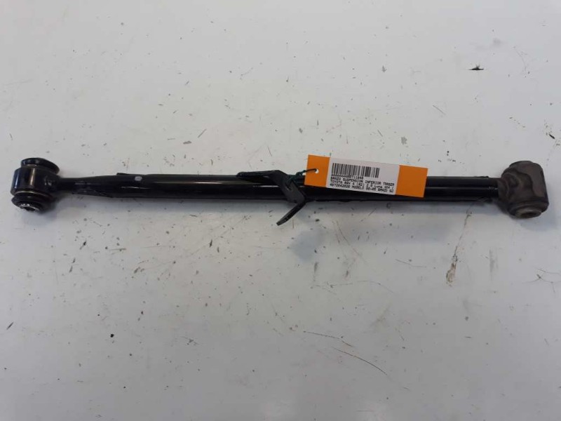 Recambio de brazo suspension inferior trasero derecho para toyota rav 4 (a2) 2.0 luna 4x4 (2003) referencia OEM IAM 4872042020  