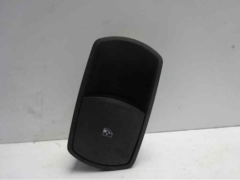Recambio de mando elevalunas delantero derecho para opel corsa d cmon referencia OEM IAM 13189333  