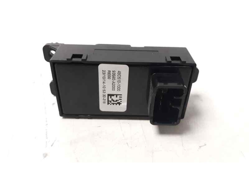 Recambio de mando elevalunas trasero izquierdo para kia cee´d drive referencia OEM IAM 49D5101000 93580A2000 