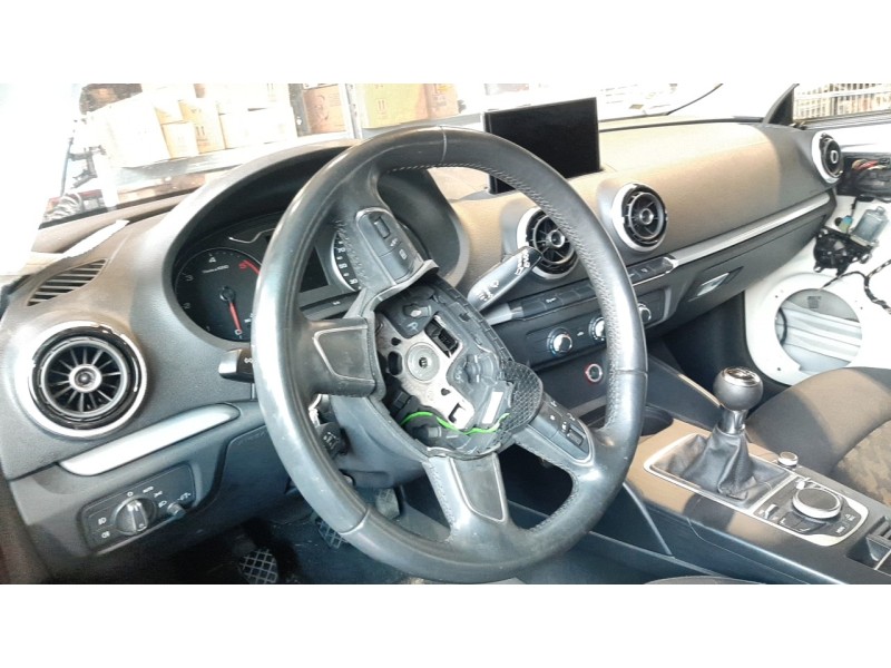 Recambio de volante para audi a3 sportback (8va) attraction referencia OEM IAM 8U0419091B1KT  